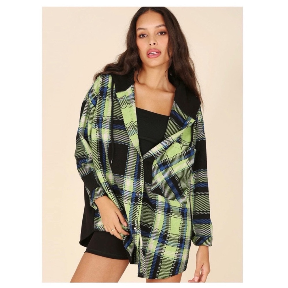 🍀 Green/black Shacket 🍀